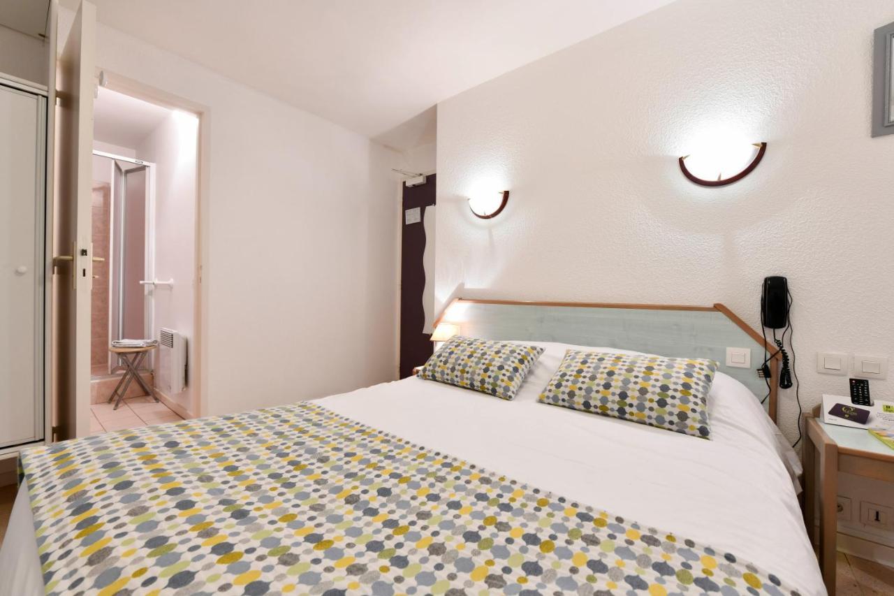 Logis Chez Germaine Hotel Geus-d'Oloron Bagian luar foto